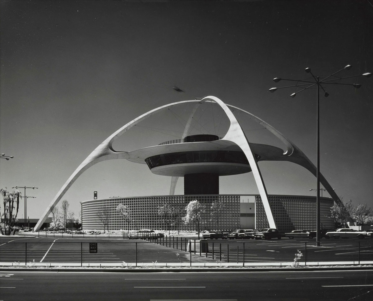 The Theme Building of the Los Angeles that Paul R. Williams co-designed.  Getty Image.No copyright infringement intended.