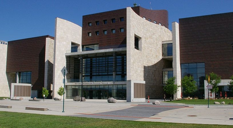 Article titled National Underground Railroad Freedom Center